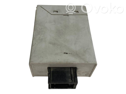 Sānu spoguļa vadības modulis