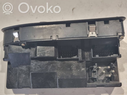 Power window switch