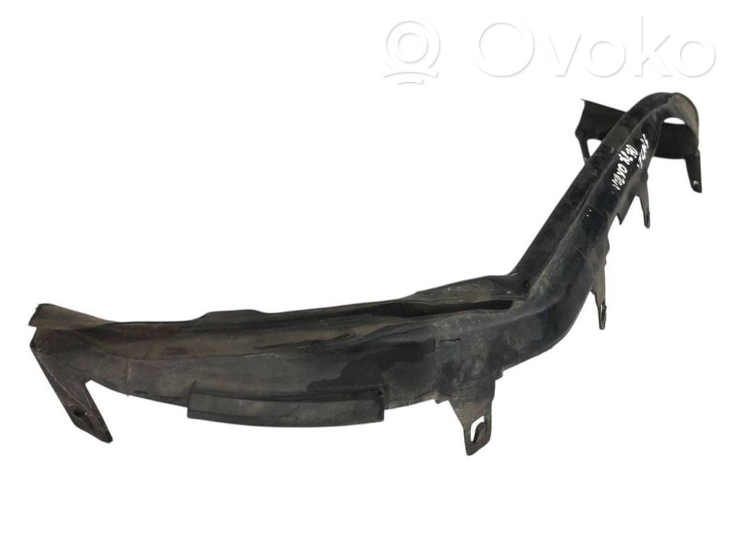 Priekšējā luktura dekoratīvā apdare