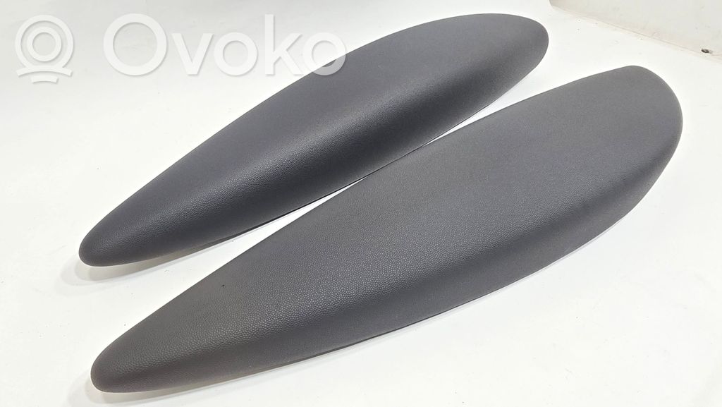 Another type of decorative trim detail on the front of the door