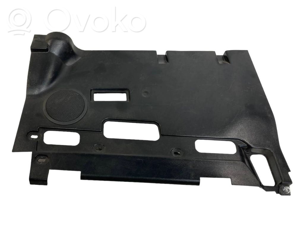 Декоративный щиток панели (нижний)