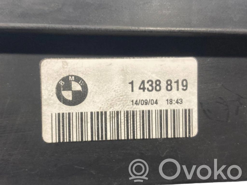 Caurulīte (-es) / šļūtene (-es)