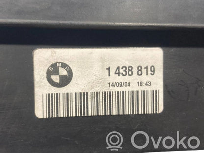 Caurulīte (-es) / šļūtene (-es)