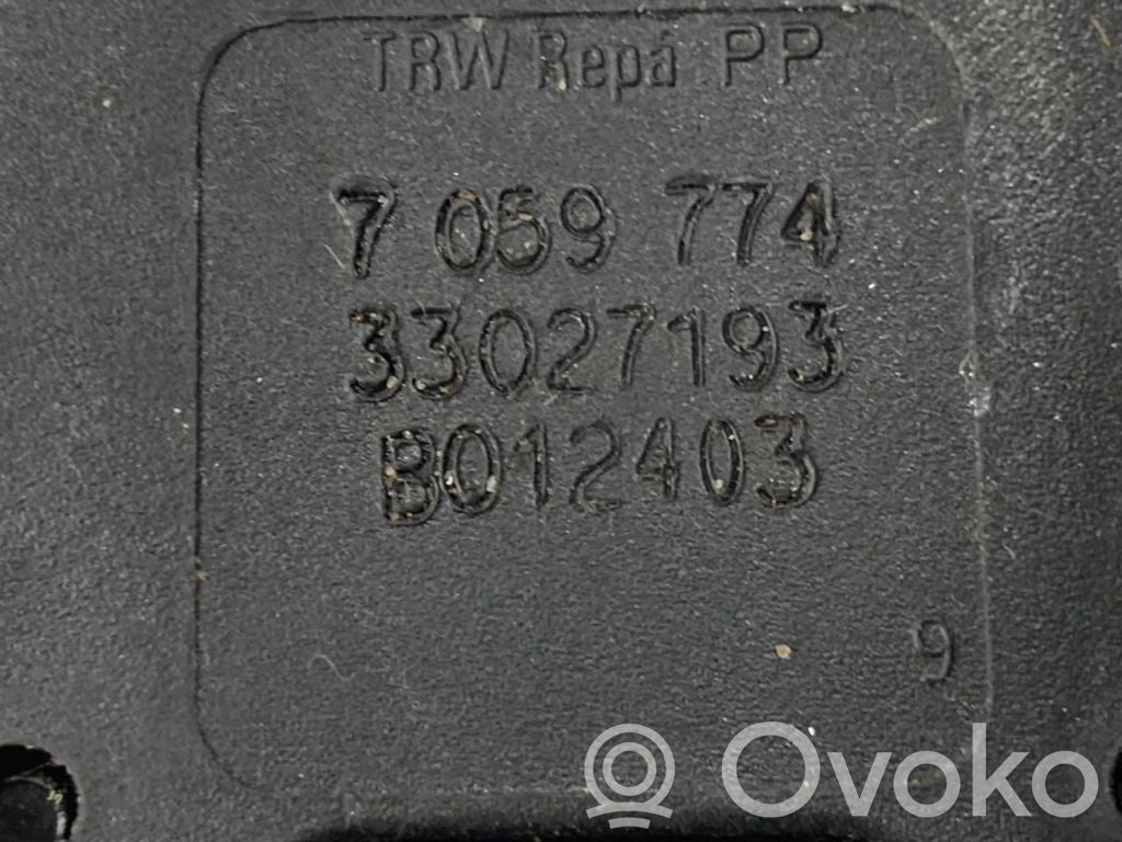 Aizmugurējās jostas sprādze