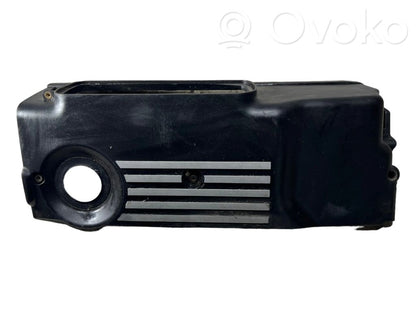 Крышка двигателя (декоративная отделка)