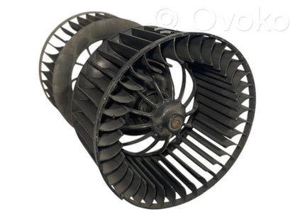 Mazā radiatora ventilators