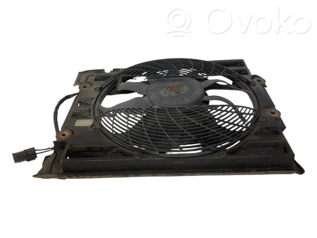 Elektrisks radiatoru ventilators