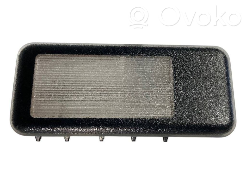 Cita veida salona apgaismojums