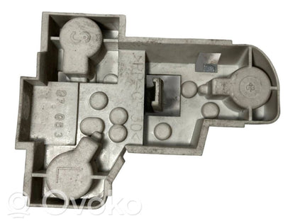 Aizmugures spuldzes vāka turētājs