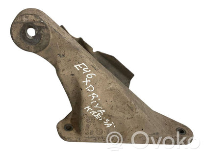 Dzinēja nostiprināšanas stiprinājums-kronšteins