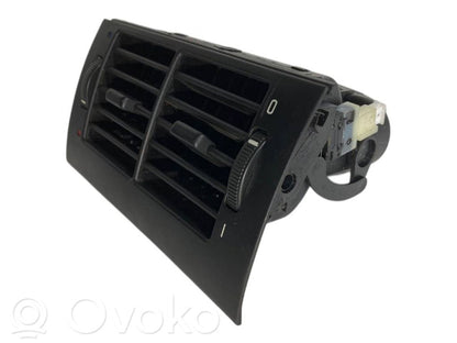 Aizmugurējā gaisa - ventilācijas reste