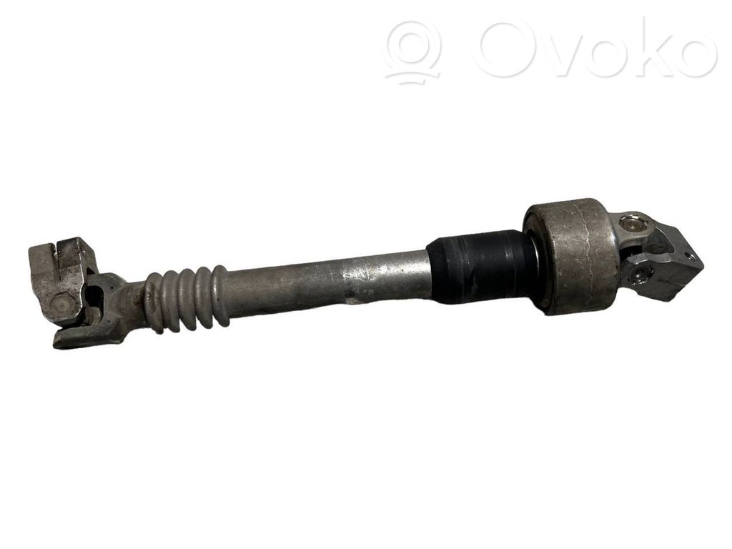 Stūresrata ass krustsavienojums