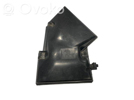 Gaisa filtra kastes vāks