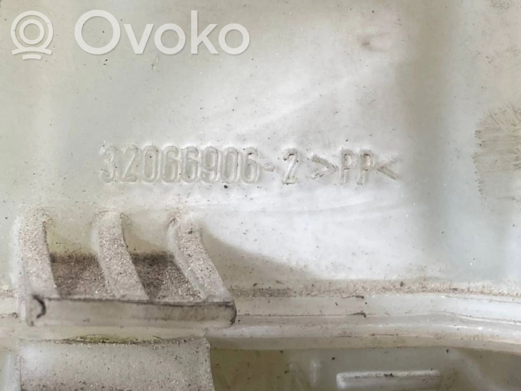 Brake vacuum booster