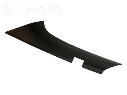 (D) отделка стойки (верхняя)