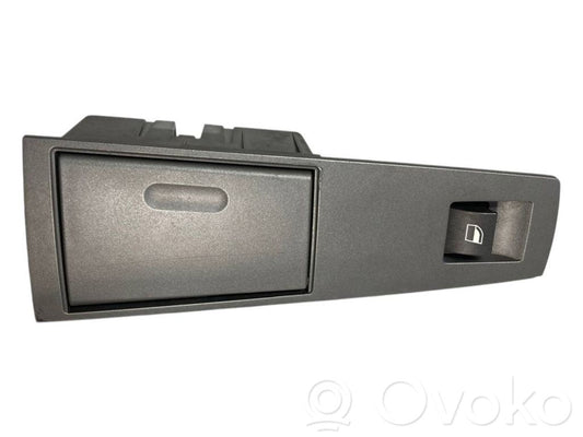Power window switch