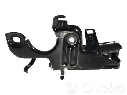 Sēdekļa atzveltnes slēdzene