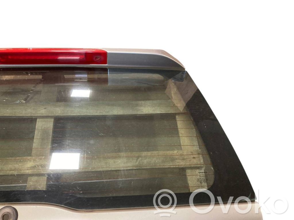 Aizmugurējais pārsegs (bagāžnieks)