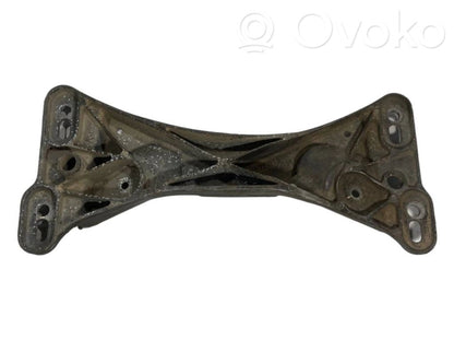 Pārnesumkārbas stiprinājuma kronšteins