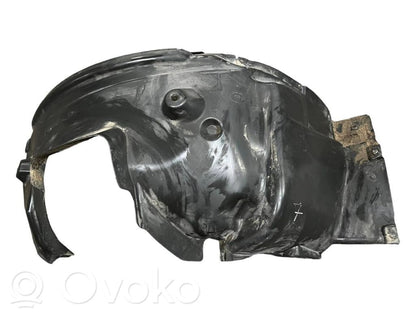Lower wing