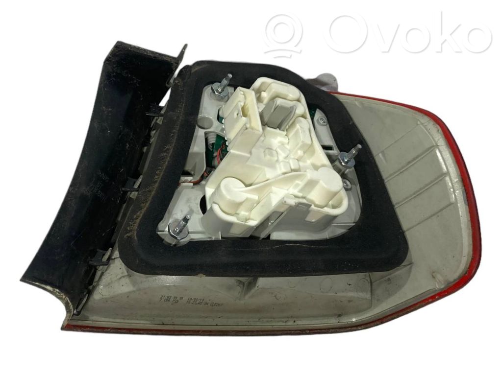 Taillight in the body