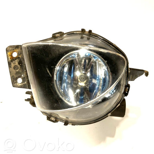 Передние противотуманные фары