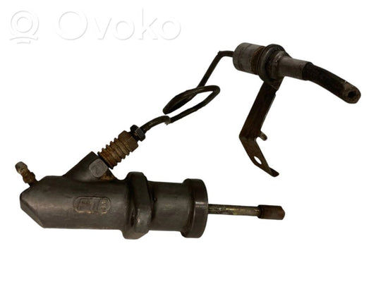 Galvenais sajūga cilindrs