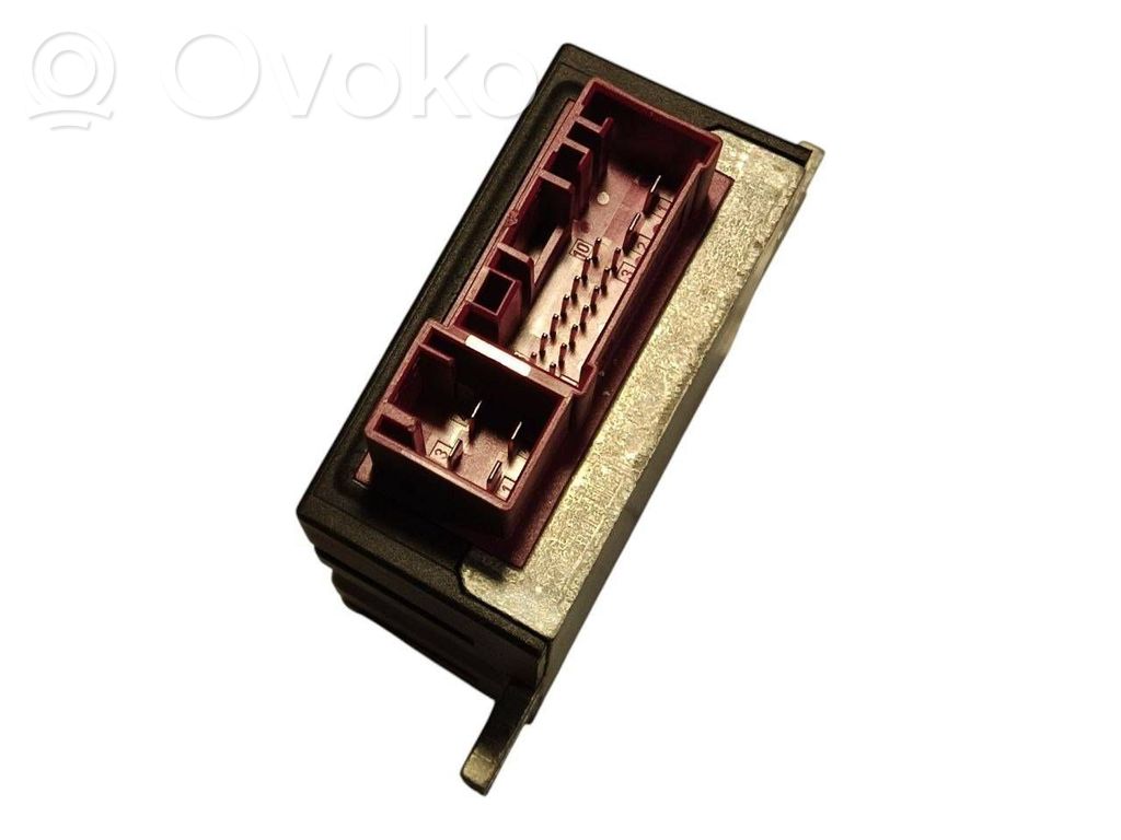 Degvielas sūkņa vadības bloks