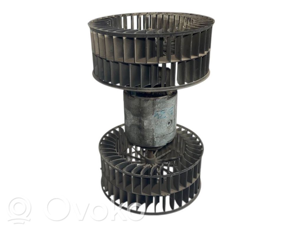 Mazā radiatora ventilators