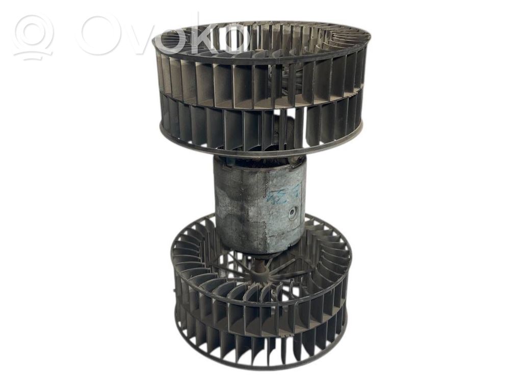 Mazā radiatora ventilators