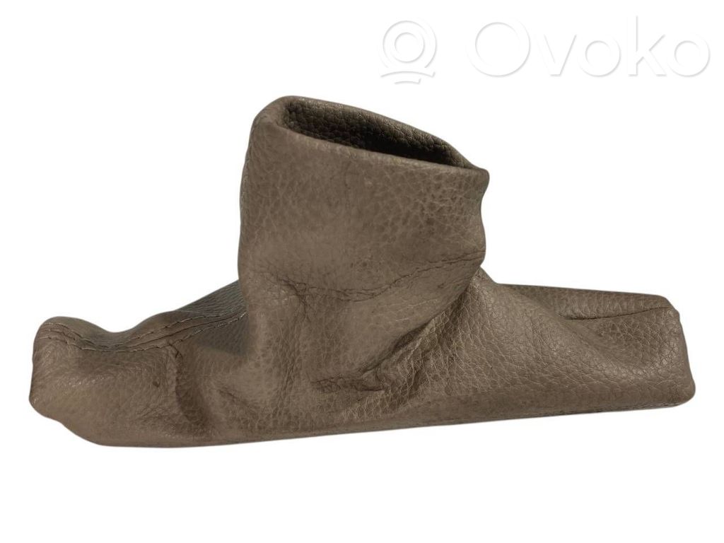 Roktura dekoratīvā apdare – āda/audums