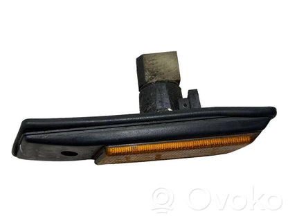 Spārna pagrieziena lukturis