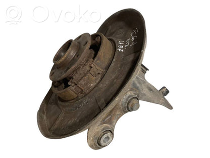 Aizmugurē riteņa rumbas vārpstas šarnīrs (stupica, capfa)