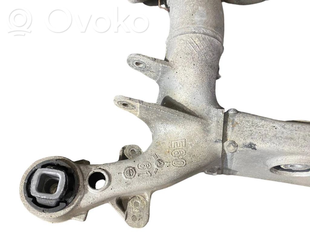 Aizmugurējais tilts