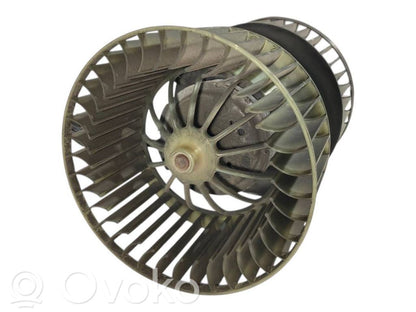 Mazā radiatora ventilators