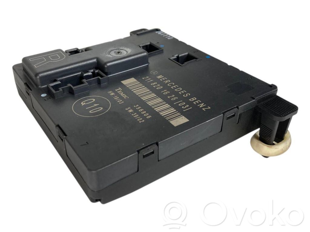 Durvju vadības bloks