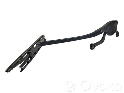 Priekšējā loga tīrītāja kājiņa