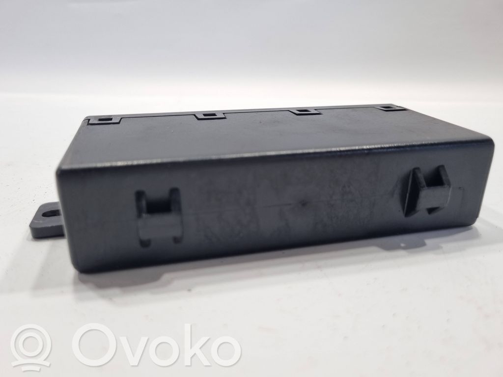 Durvju vadības bloks