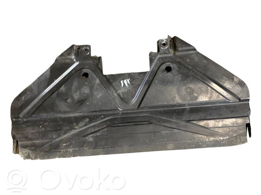 Bampera apakšas aizsargs