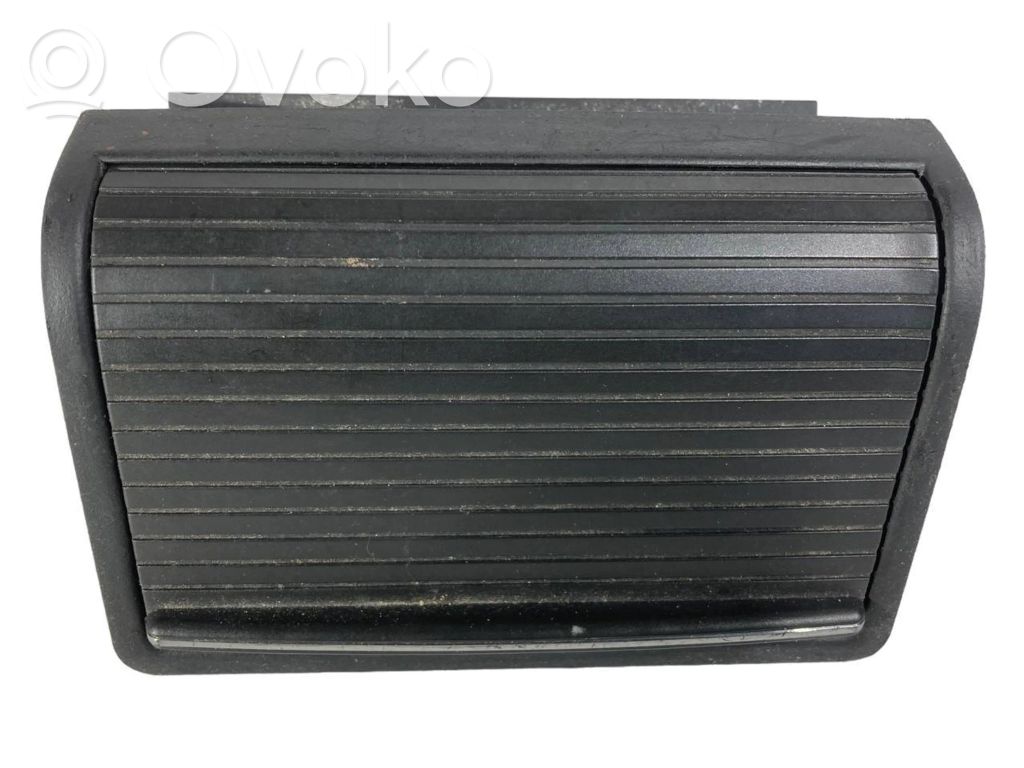 Пепельница (задняя)