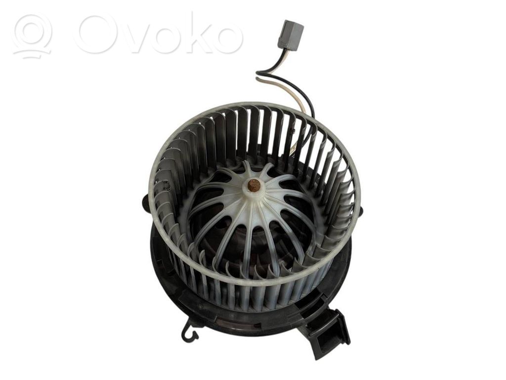 Mazā radiatora ventilators