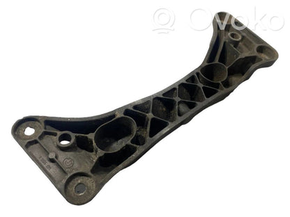 Кронштейн крепления трансмиссии