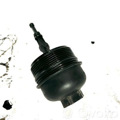 Крышка масляного фильтра