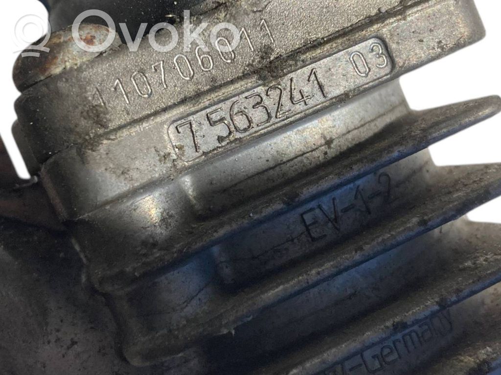 клапан рециркуляции отработавших газов