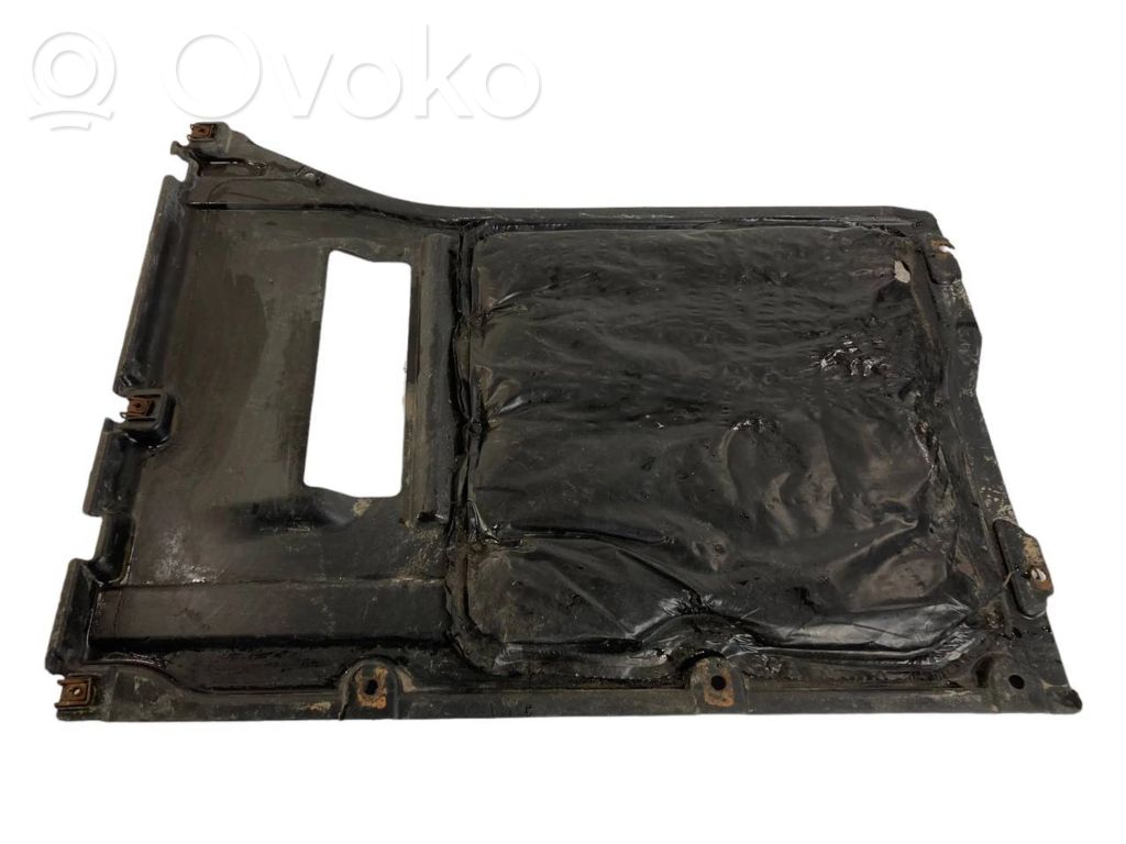 Vidusdaļas apakšas aizsargs