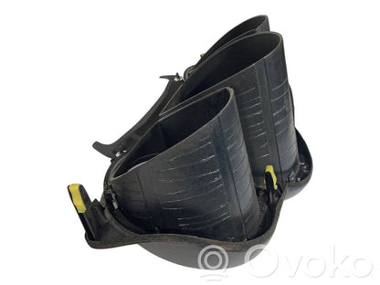 Instrumentu paneļa dekoratīvā apdare