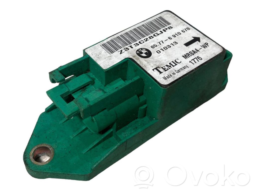 Airbag impact sensor