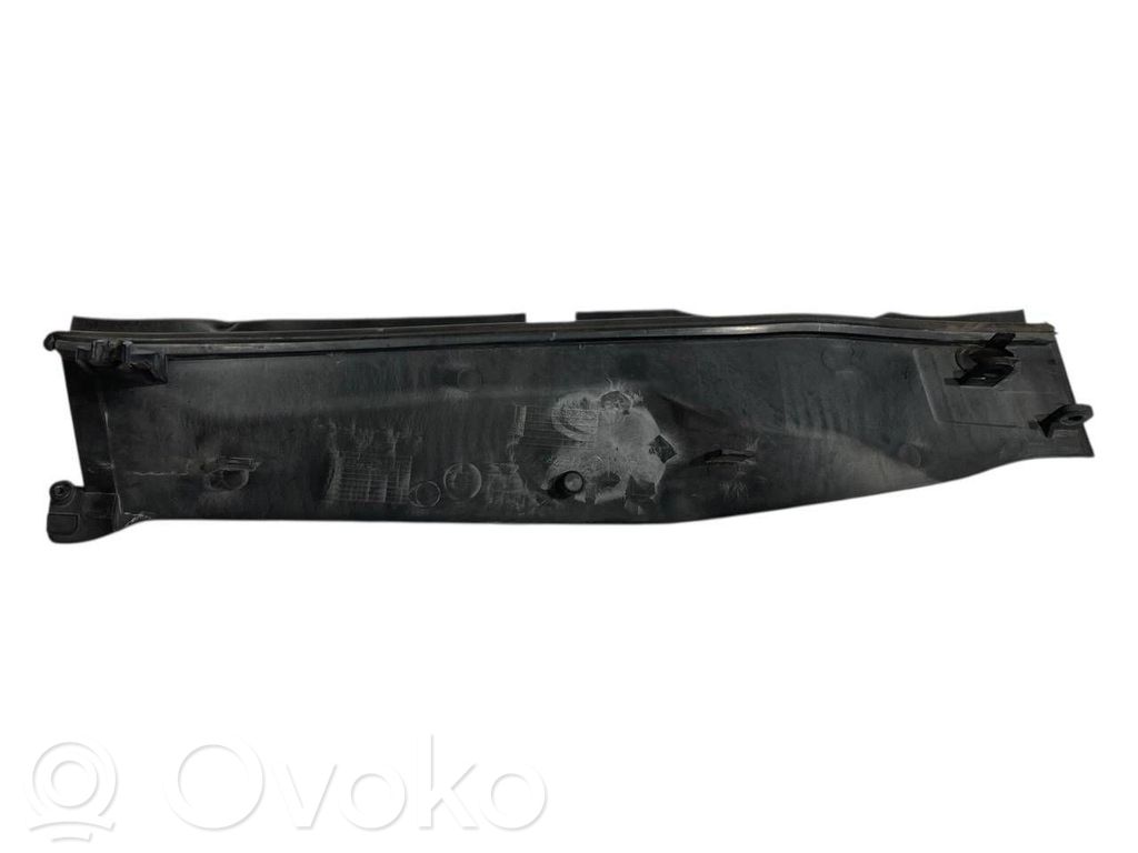 Другой тип детали моторного отсека