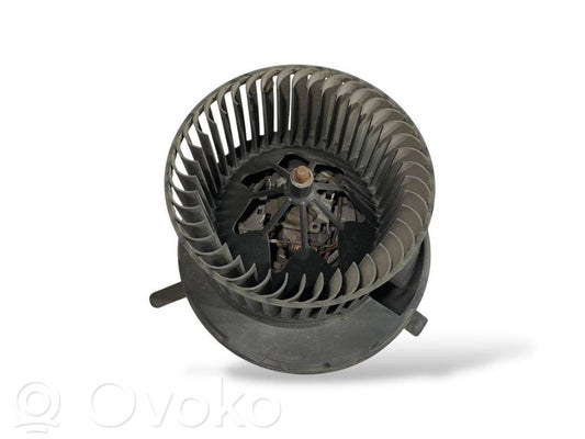 Mazā radiatora ventilators