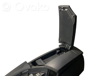 Подлокотник